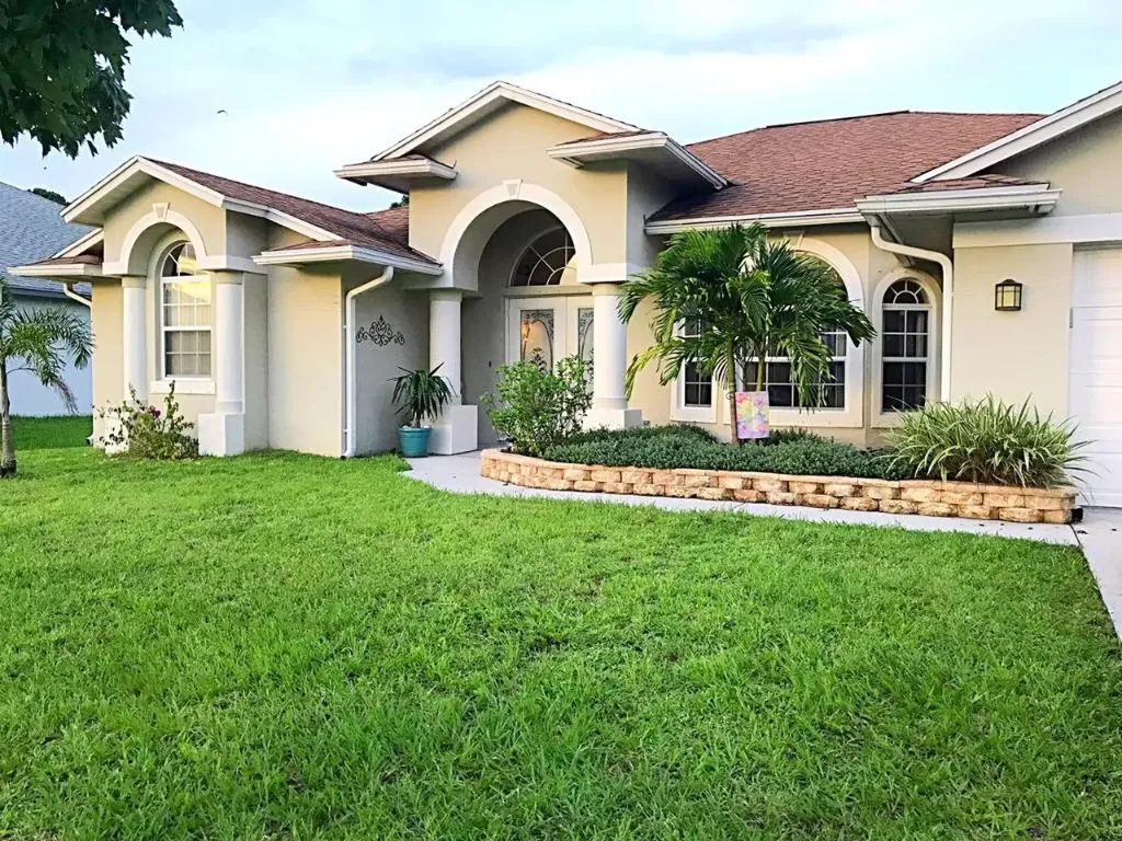 3975 SW Kabane Street Port St Lucie FL 34953