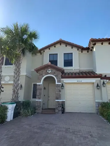 4052 Devenshire Court Coconut Creek FL 33073
