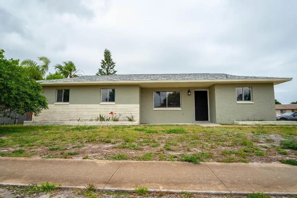 95 N Lee Court Merritt Island FL 32952
