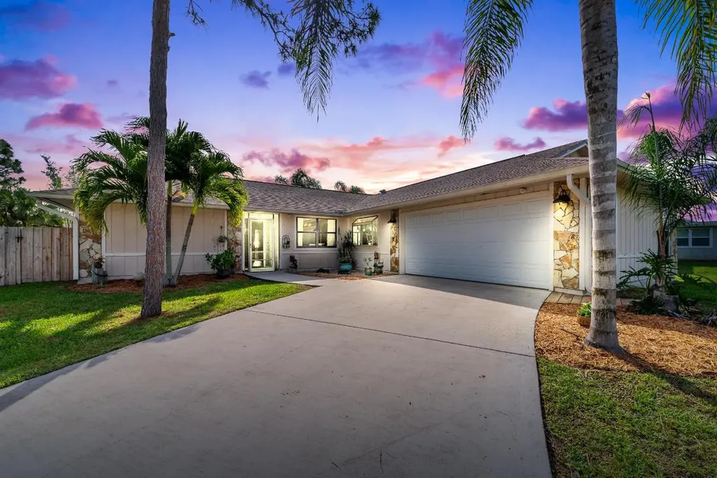 2059 SW Woodside Way Palm City FL 34990