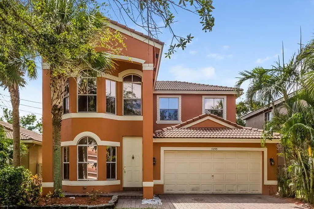 5293 Sancerre Circle Lake Worth FL 33463