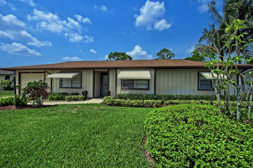 440 NW Ravenswood Lane Port St Lucie FL 34983