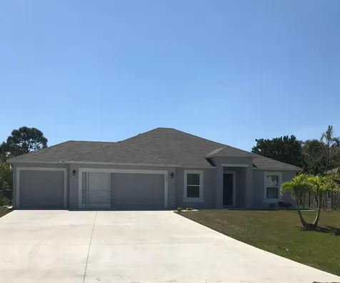 5260 NW Mayfield Lane Port St Lucie FL 34983