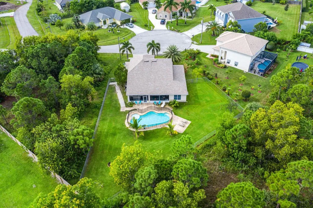 5453 NW South Crisona Court Port St Lucie FL 34986