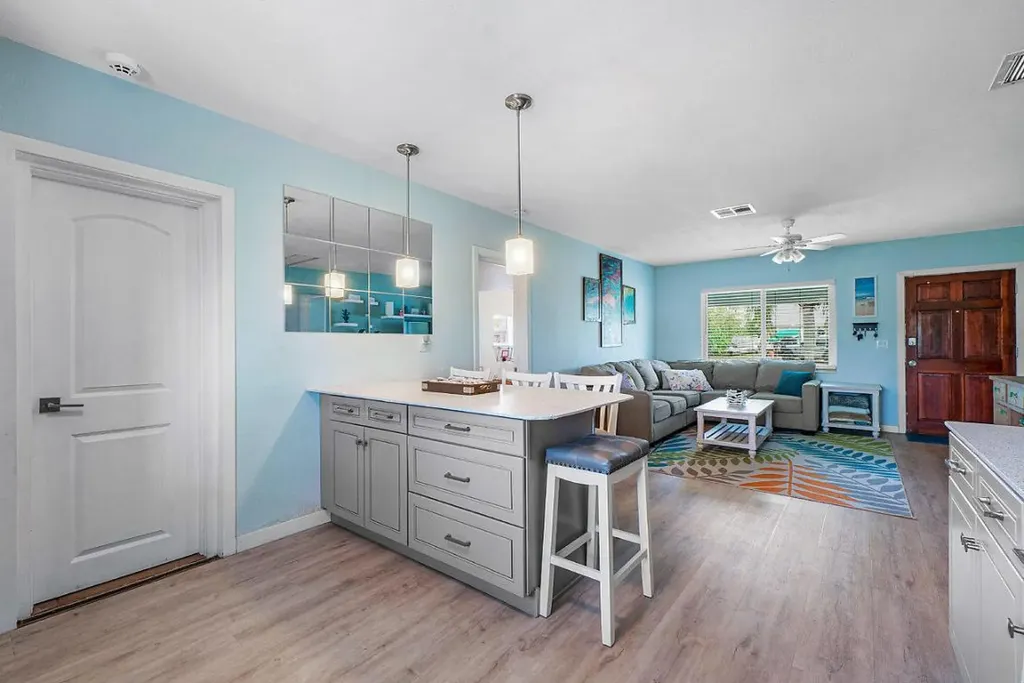 5068 Sunrise Boulevard Delray Beach FL 33484