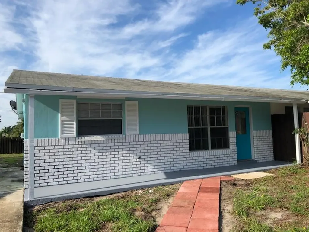 2190 NE Rustic Way Jensen Beach FL 34957