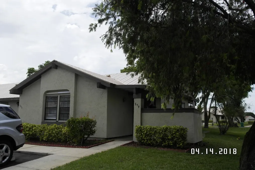 579 SW Sara Boulevard Port St Lucie FL 34953