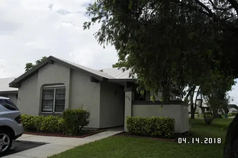 579 SW Sara Boulevard Port St Lucie FL 34953