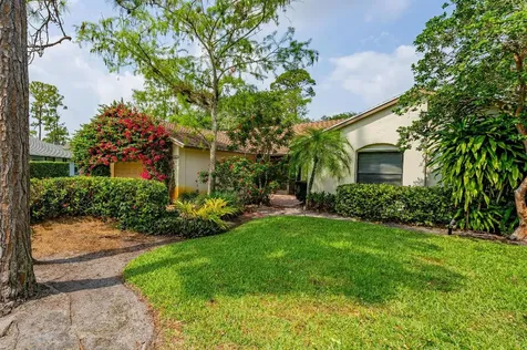 1135 Northumberland Court Wellington FL 33414