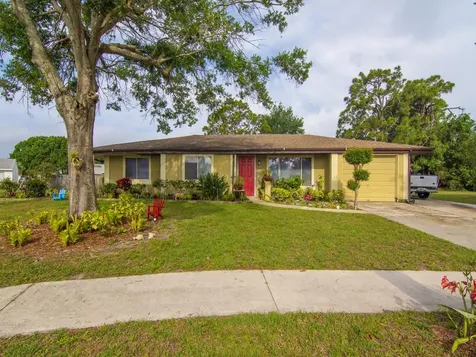 221 Club Court Sebastian FL 32958