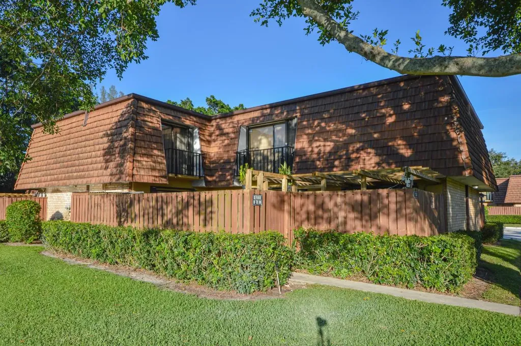 114 1st Lane Greenacres FL 33463