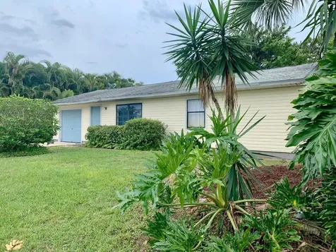 1308 SW Granville Avenue Port St Lucie FL 34953