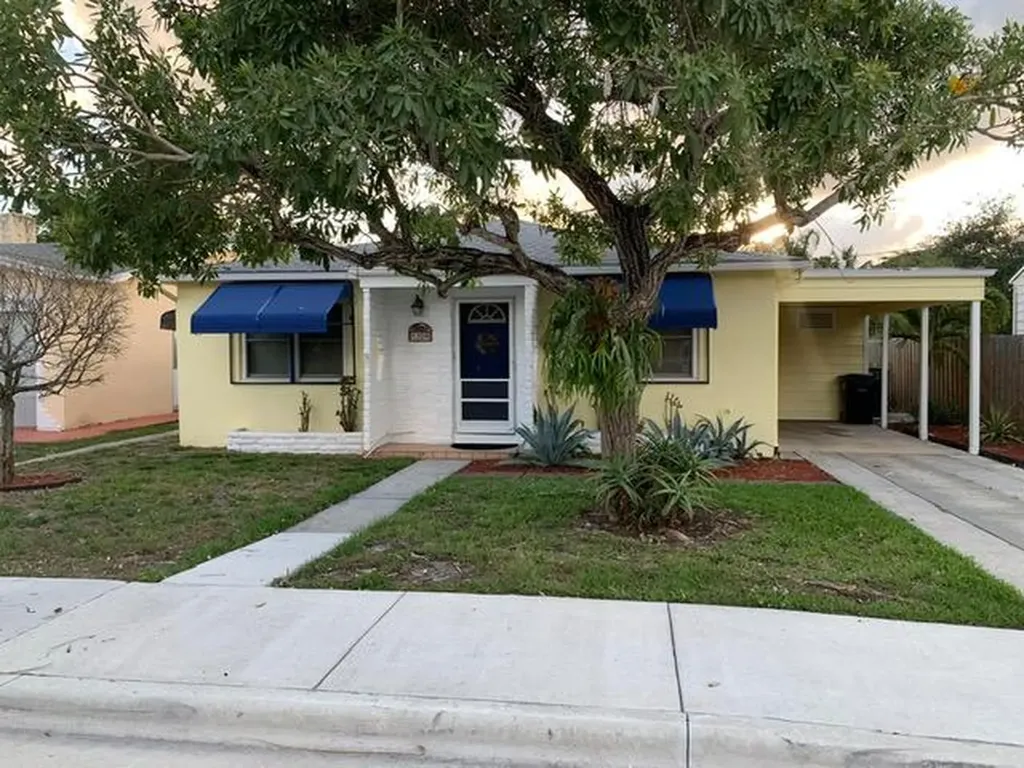 1209 N M Street Lake Worth Beach FL 33460