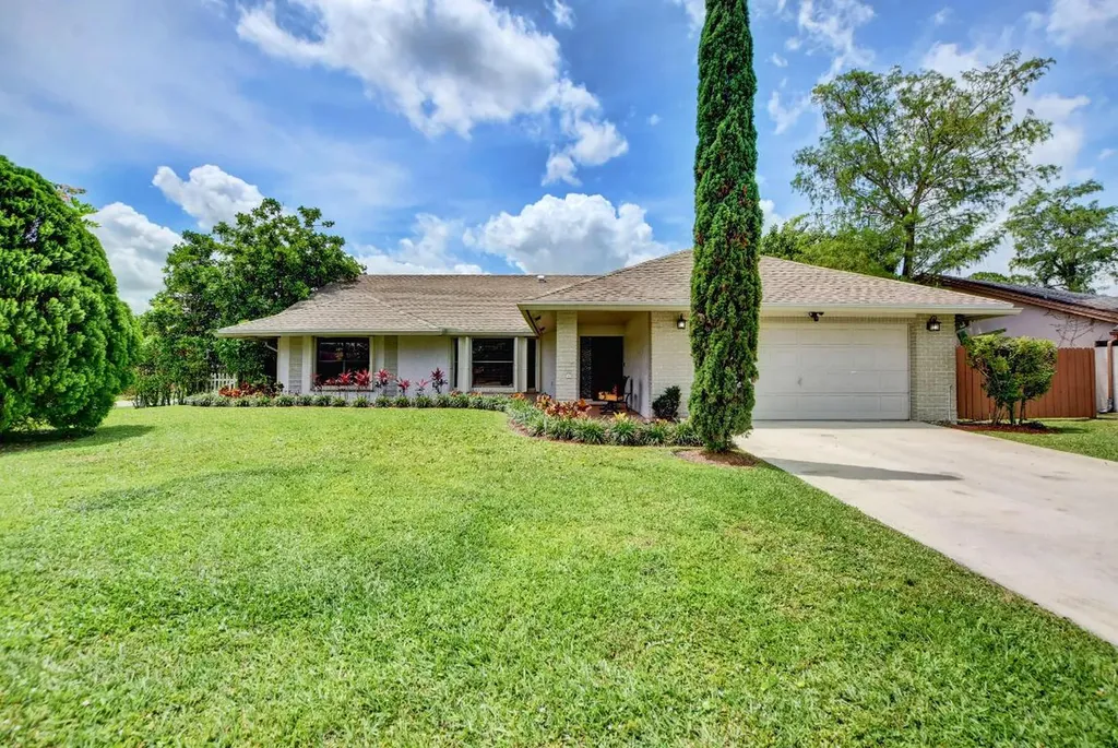 13680 Columbine Avenue Wellington FL 33414