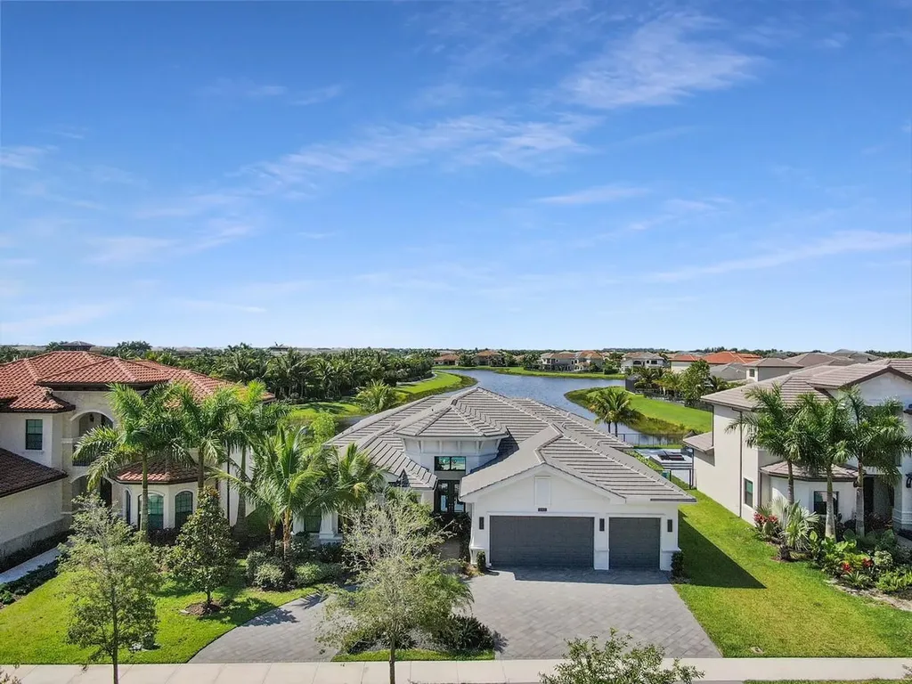 9742 Rennes Lane Delray Beach FL 33446