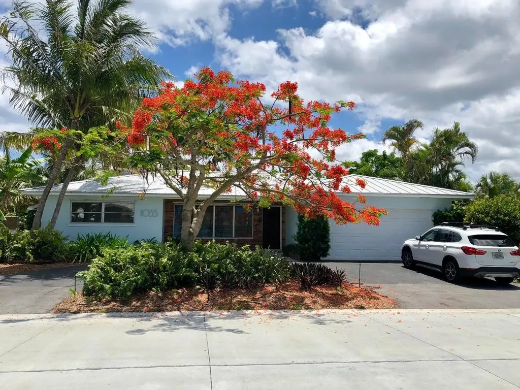 1035 Powell Drive Riviera Beach FL 33404