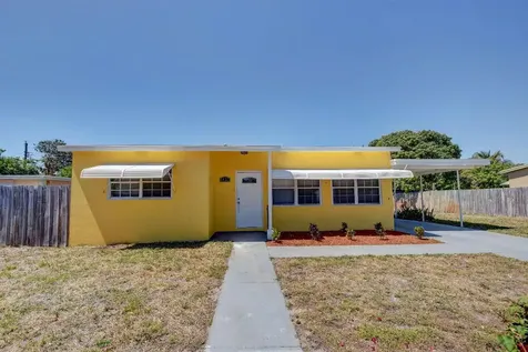 2627 NE 4th Street Boynton Beach FL 33435
