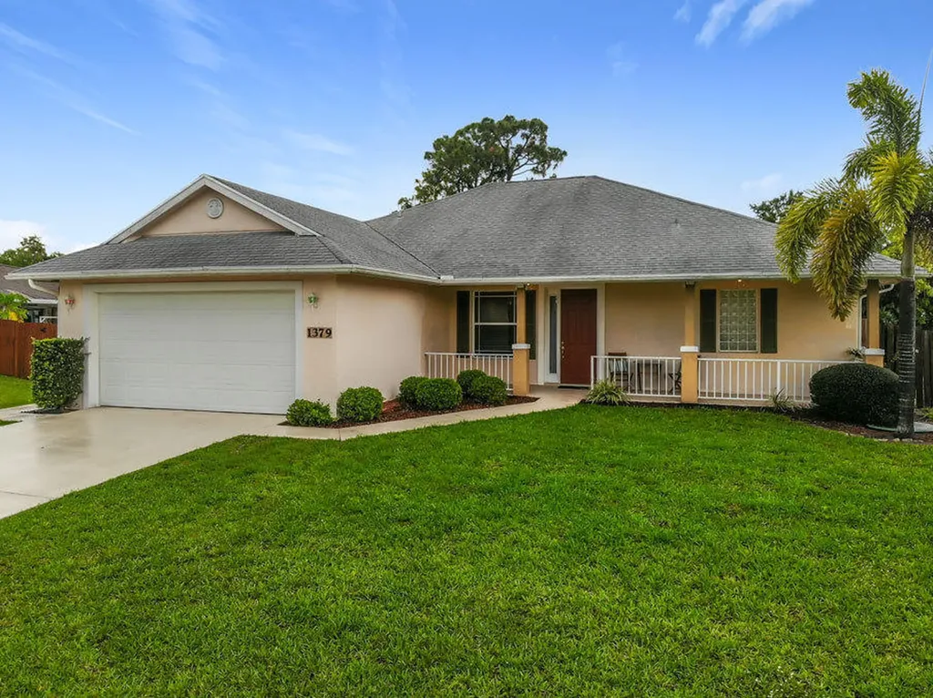 1379 SW Granville Avenue Port St Lucie FL 34953