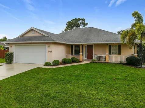 1379 SW Granville Avenue Port St Lucie FL 34953