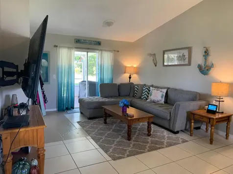 5491 NW Evanston Avenue Port St Lucie FL 34983