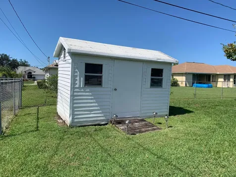 5491 NW Evanston Avenue Port St Lucie FL 34983