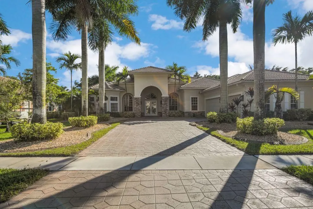 12486 Equine Lane Wellington FL 33414