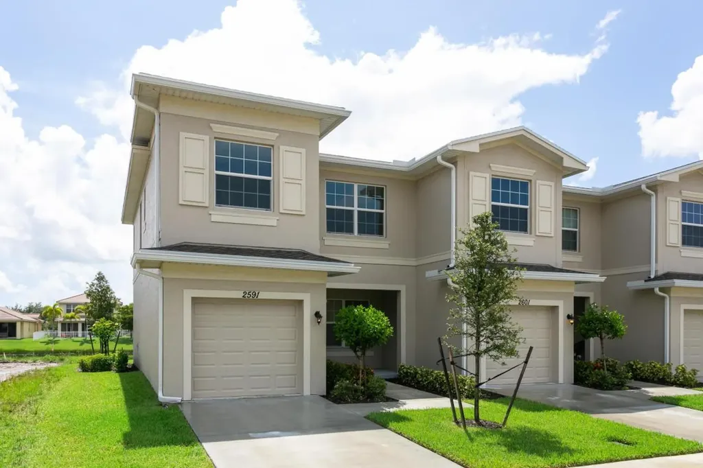2571 NW Treviso Circle Port St Lucie FL 34986