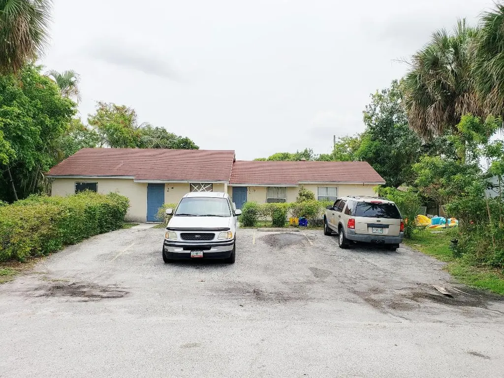 4152 Sanders Drive Lake Worth FL 33461