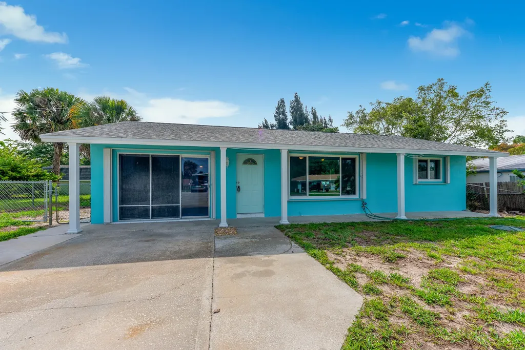 1703 NE Arch Avenue Jensen Beach FL 34957