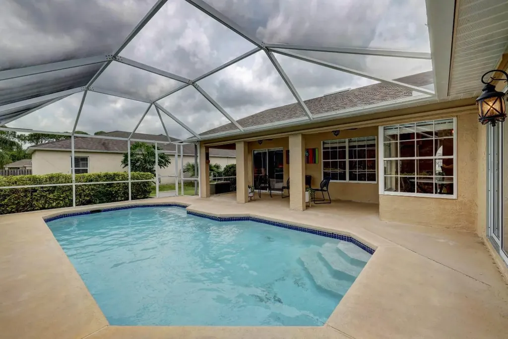 1550 SW Mercedes Avenue Port St Lucie FL 34953
