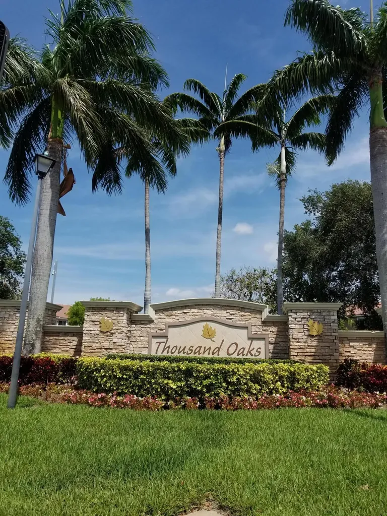 2206 Oakmont Drive Riviera Beach FL 33404
