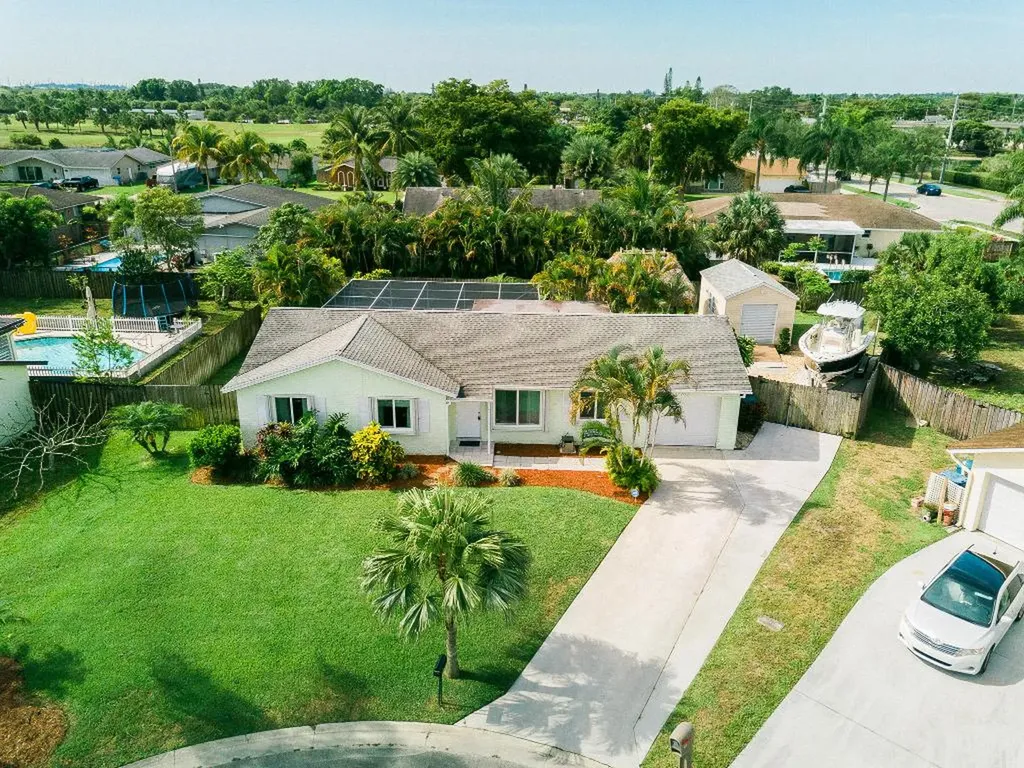 112 Oriole Court Royal Palm Beach FL 33411