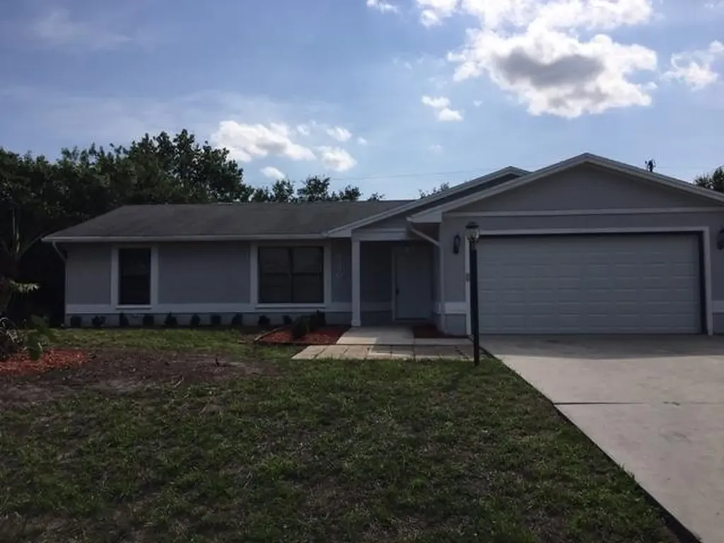 2480 SW Cameo Boulevard Port St Lucie FL 34953