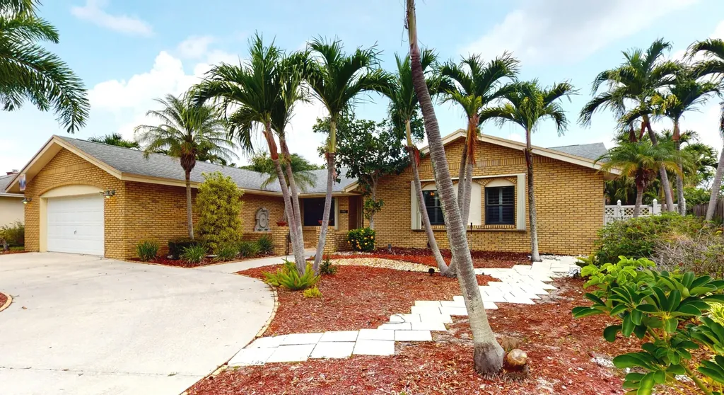 17314 Lake Park Road Boca Raton FL 33487