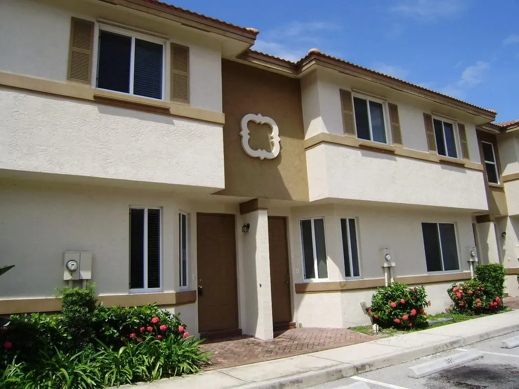 1942 Hibiscus Lane Riviera Beach FL 33404