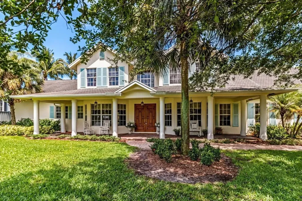 2425 Greenbriar Drive Delray Beach FL 33445