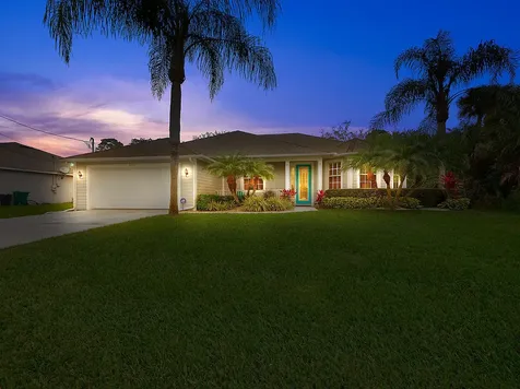 2565 SW Westfield Street Port St Lucie FL 34953