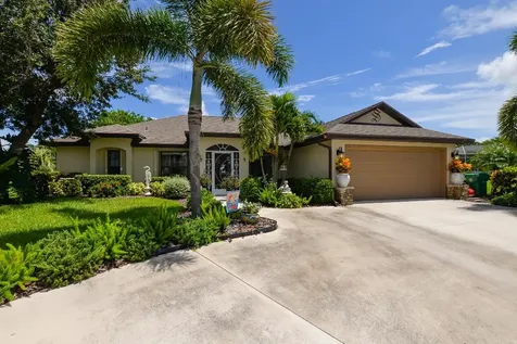 321 SW Panther Trace Port St Lucie FL 34953