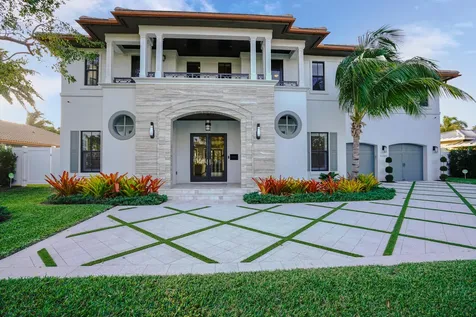 4001 NE 24th Avenue Lighthouse Point FL 33064