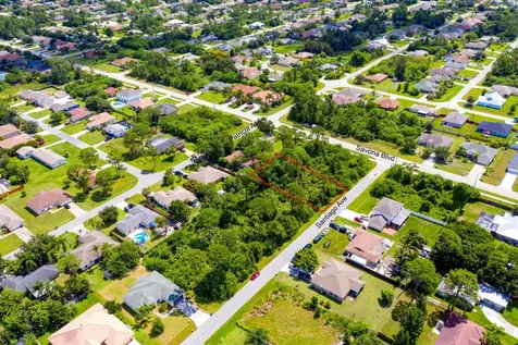 1405 SW Santiago Avenue Port St Lucie FL 34953