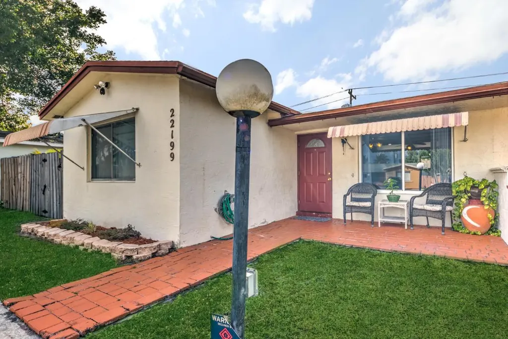 22199 SW 62nd Court Boca Raton FL 33428