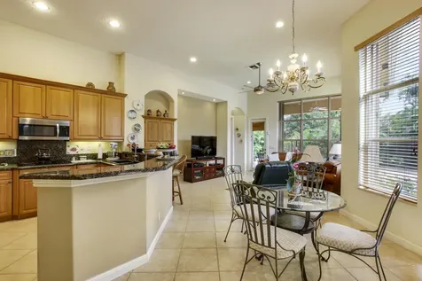 16320 Via Venetia E Delray Beach FL 33484