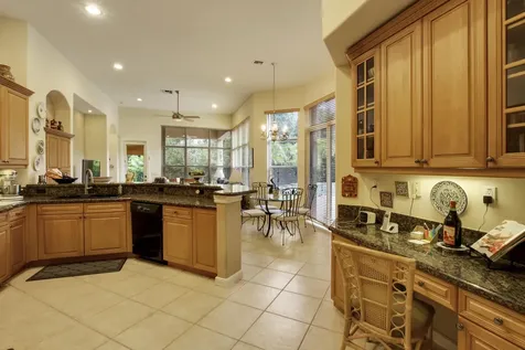 16320 Via Venetia E Delray Beach FL 33484