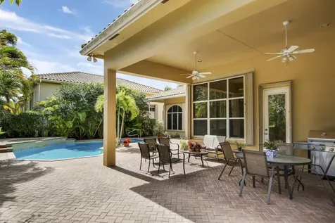 16320 Via Venetia E Delray Beach FL 33484