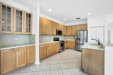 5040 Solar Point Drive Greenacres FL 33463