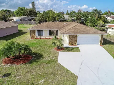 2574 SE Floresta Drive Port St Lucie FL 34984