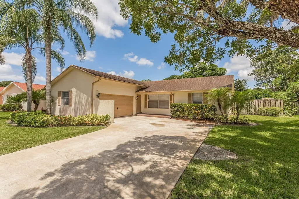 12169 Sycamore Lane Wellington FL 33414