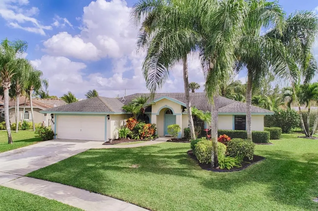 123 Meadow Woode Drive Royal Palm Beach FL 33411