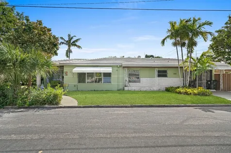 929 N Lakeside Drive Lake Worth Beach FL 33460