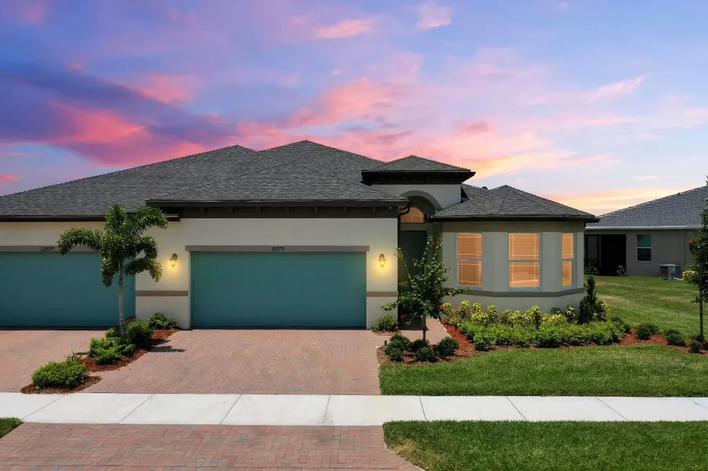 12775 SW Lake Fern Circle Port St Lucie FL 34987